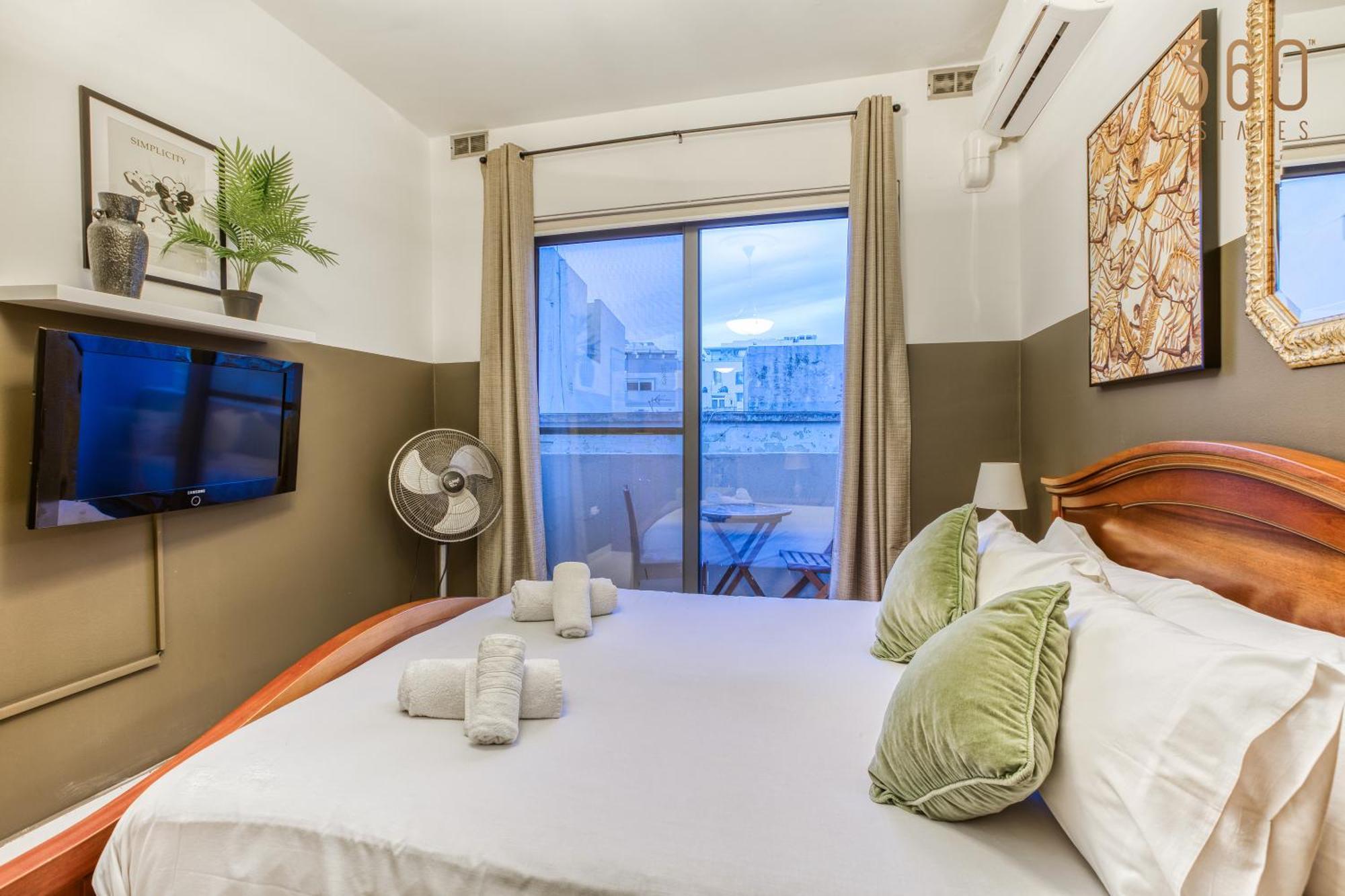 Saint Julian's A Comfortable Apartment In The Heart Of Paceville Bt 360 Estates מראה חיצוני תמונה